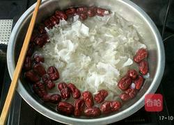 冰糖银耳的做法图解3