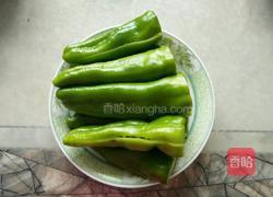 虎皮尖椒的做法图解1