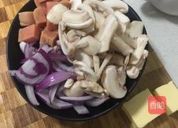 奶油蘑菇意面的做法图解3