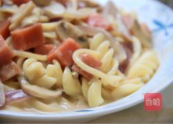奶油蘑菇意面的做法图解7