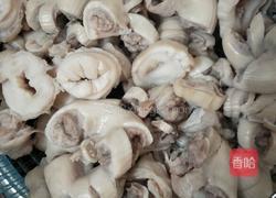 爆炒生肠的做法图解1