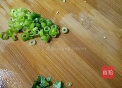 麻辣鲫鱼的做法图解1