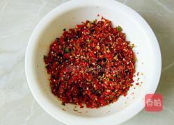 自制香辣辣椒酱的做法图解1