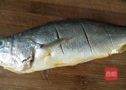 红烧黄花鱼的做法图解2