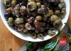 紫苏炒田螺的做法图解1