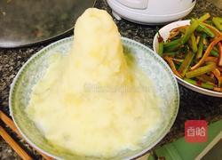 火山岩土豆泥的做法图解3