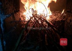 槐花玉米面窝窝头的做法图解5