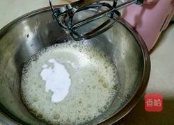 喷花可可戚风蛋糕的做法图解7