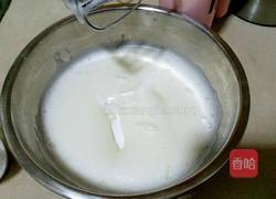 喷花可可戚风蛋糕的做法图解8