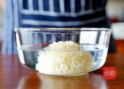 人参炖雪梨的做法图解1