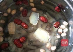 花生黄豆鸡爪汤的做法图解8