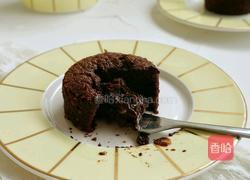 熔岩蛋糕的做法图解11
