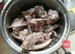 山药煲羊汤的做法图解2