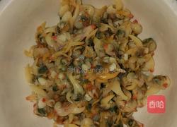 哈喇鸭蛋米粉的做法图解3