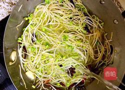 豆泡烧豆芽的做法图解7