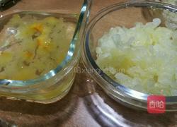 银耳百合小米粥的做法图解5