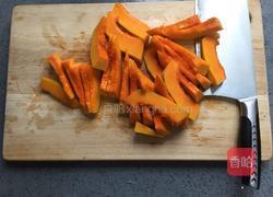 蜜汁蒸南瓜的做法图解3