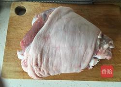 蒜蓉酱肘花的做法图解1