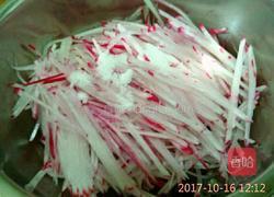 凉拌萝卜丝的做法图解3