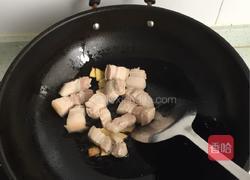 白萝卜炖五花的做法图解4