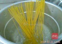 番茄意大利面的做法图解4