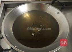 本帮油爆虾的做法图解2
