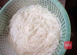 炒米粉的做法图解1