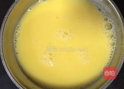 洋葱炒蛋的做法图解3