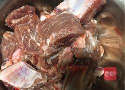 栗香酱排骨的做法图解1