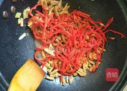 泡椒鸭肠的做法图解7