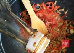 泡椒鸭肠的做法图解9