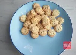 Button Cookies Recipe Illustration 9