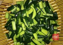 秘制酱黄瓜的做法图解4