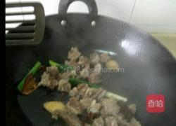 土豆烧牛肉的做法图解4