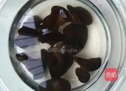 （周黑鸭味道)藕片的做法图解1