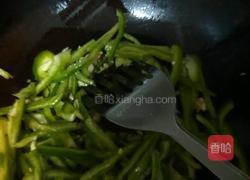 青椒素炒杏鲍菇的做法图解7