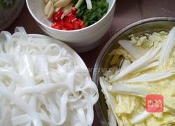 汤河粉的做法图解1