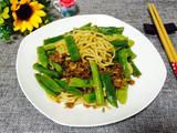 肉末扁豆焖面的做法[图]