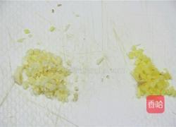 啤酒与烤猪肉串也是一对很搭的情侣的做法图解2