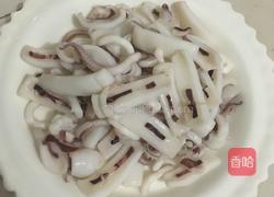 小炒孜然鱿鱼的做法图解5