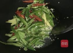 小炒孜然鱿鱼的做法图解7