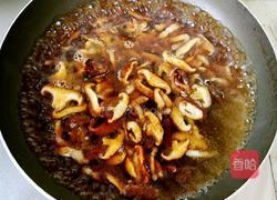 香菇焖面的做法图解9