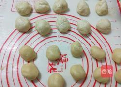 紫薯蛋黄酥的做法图解8