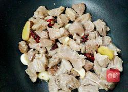土豆炖牛腩的做法图解7
