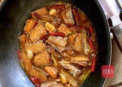 糖醋带鱼的做法图解12