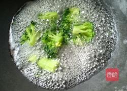 西兰花汁的做法图解2