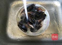 煮青口的做法图解2
