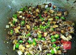 辣子兔丁的做法图解13