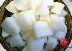 白萝卜炖筒子骨汤的做法图解5