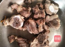 新鲜石斛虫草花炖排骨的做法图解2